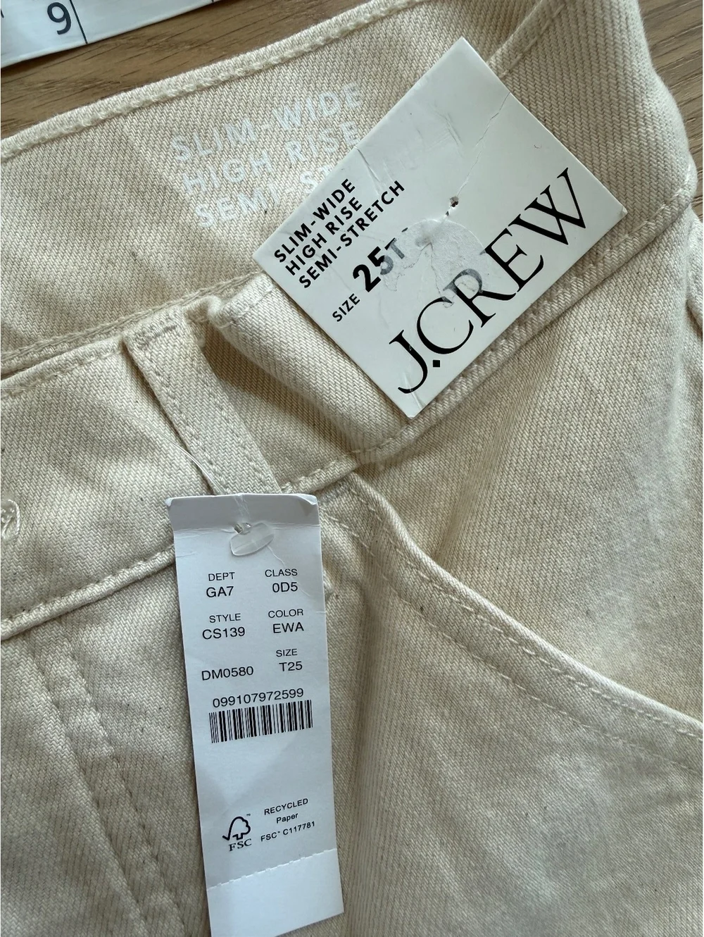 NWT J.Crew Slim-Wide High-Rise Jeans Size 25T Ecru Cream Semi-Stretch